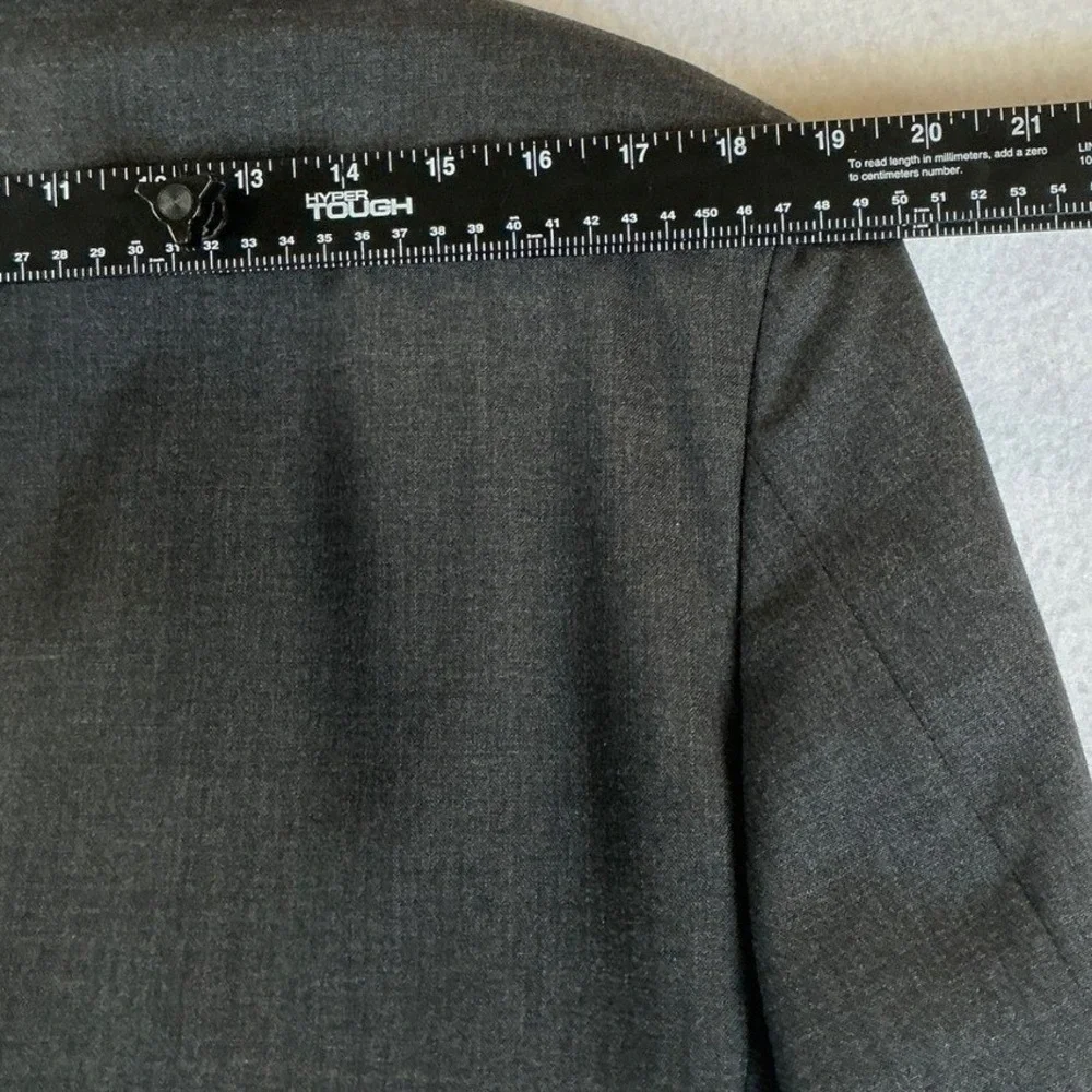 Briar Traditional Apparel Mens Gray 100% Wool 3-Button‎ Blazer Sport Coat 42R